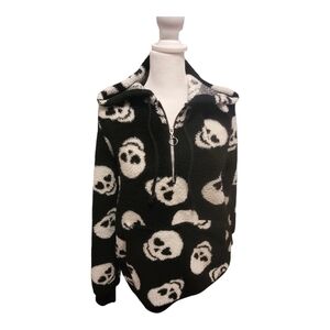 Goth No Boundaries Black and White Skull 3/4 Zip-Up Fleece Pullover